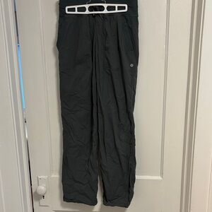 Lululemon dance pant green 6